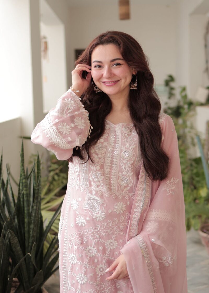 Hania Aamir - Baby Pink Shirt, Ghagra with Dupatta | 40% OFF - Image 5