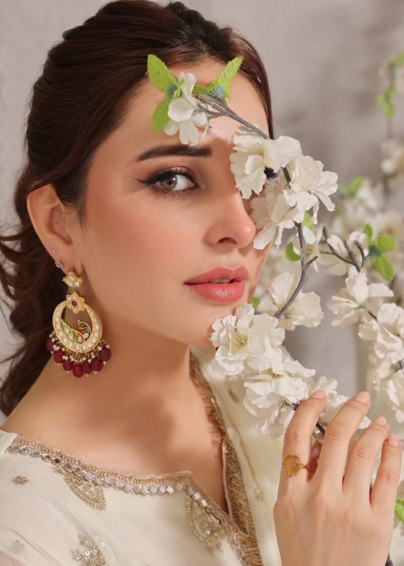 White Pishwas, Trouser with Dupatta | 20% OFF - Image 6