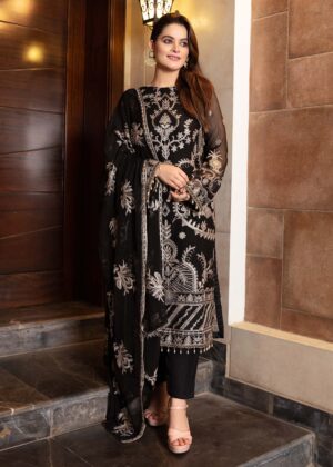 Minal Khan - Embellished Black Shirt, Trouser with Dupatta