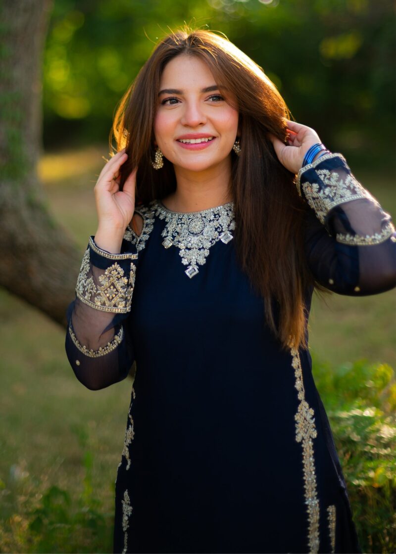 Dananeer - Bluish Shirt, Trouser and Dupatta | 20% OFF - Image 4