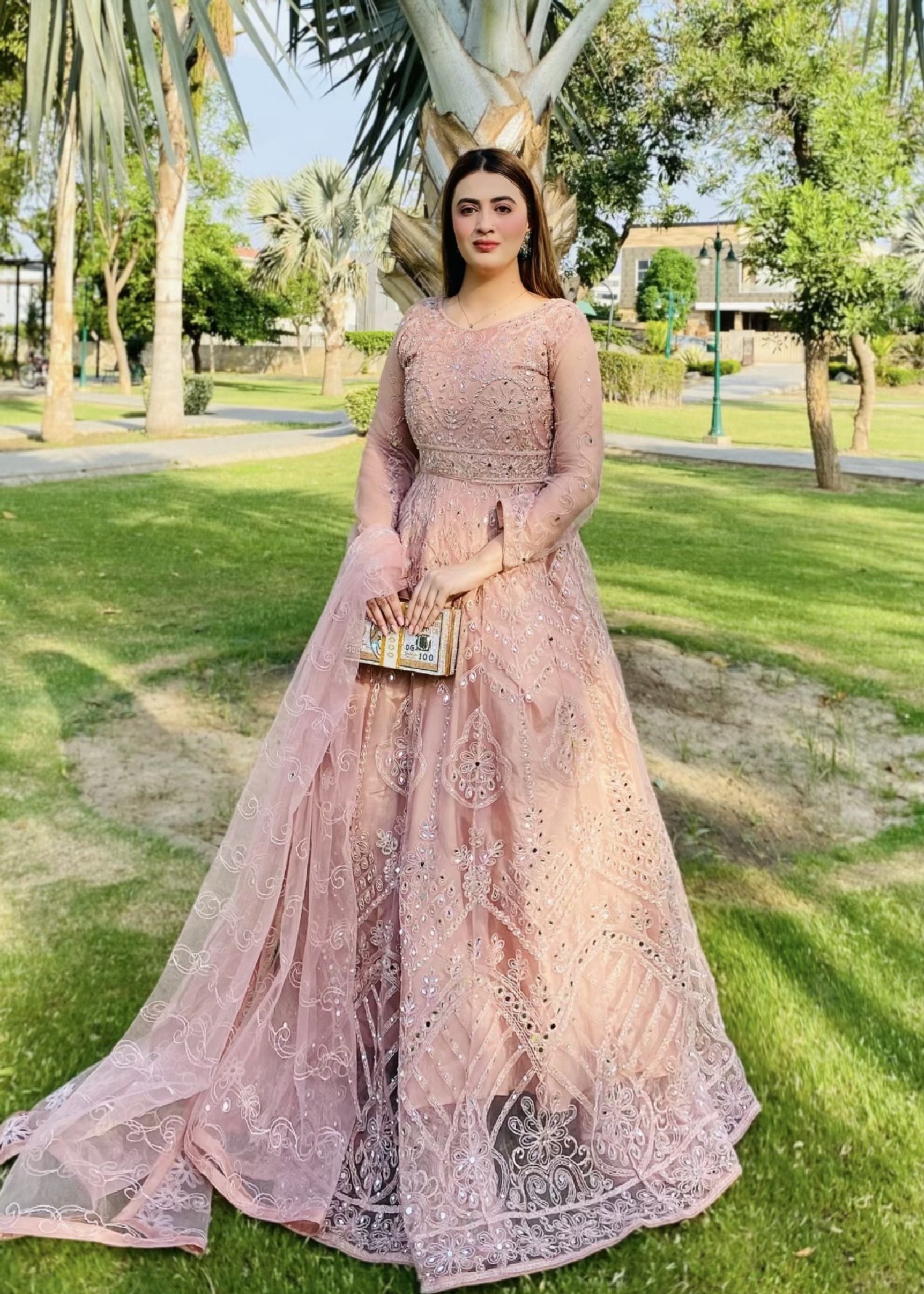 Pinky Maxi, Trouser with Dupatta - Image 4